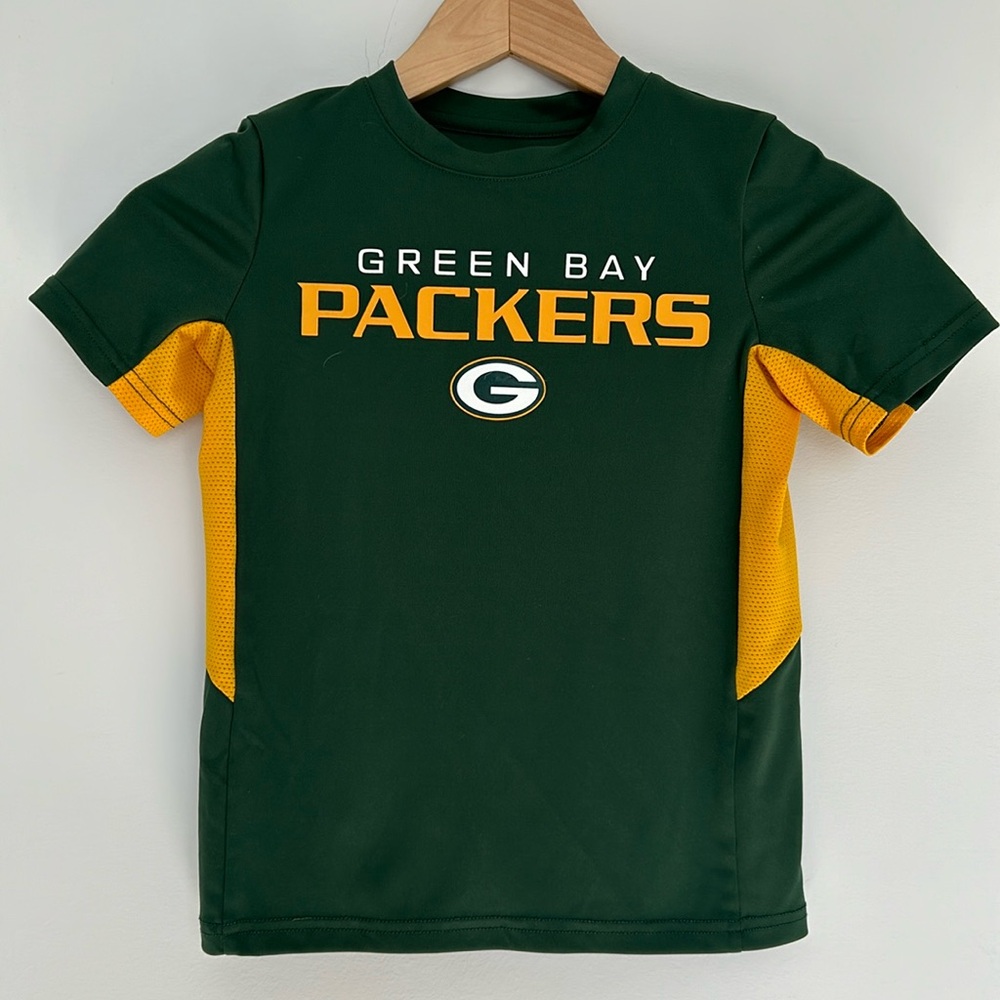 Green Bay Packers tech tee